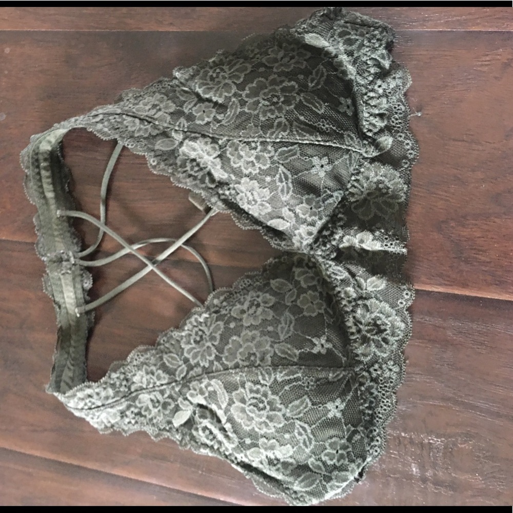 Gilly Hicks halter Bralette size xs  new